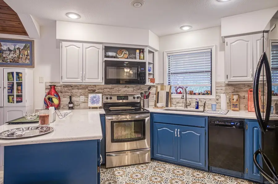 6 Hermosa Circle, Hot Springs Village, AR 71909 - Image #3