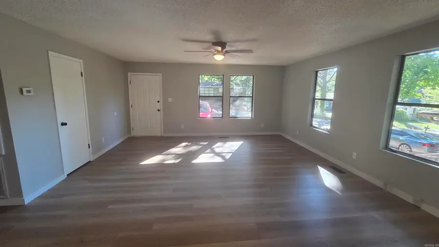 2706 Longcoy Street, Little Rock, AR 72204 - Image #3