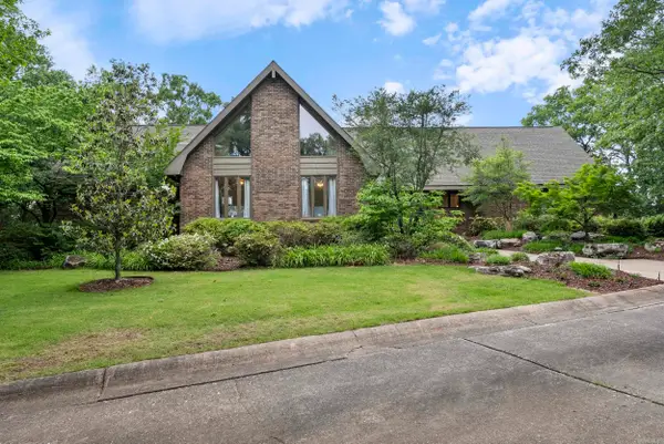 1360 Stanley Russ Rd, Conway, AR 72034