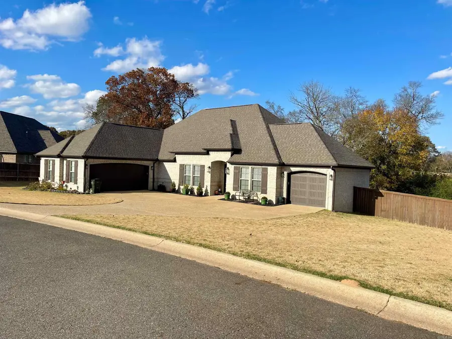 156 Callaway Circle, Hot Springs, AR 71913 - Image #2