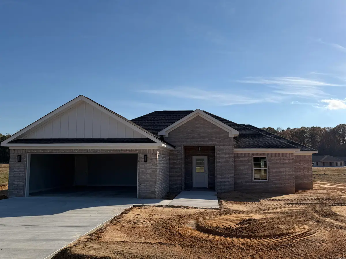 1041 Duke Drive, Bauxite, AR 72011 - Image #1