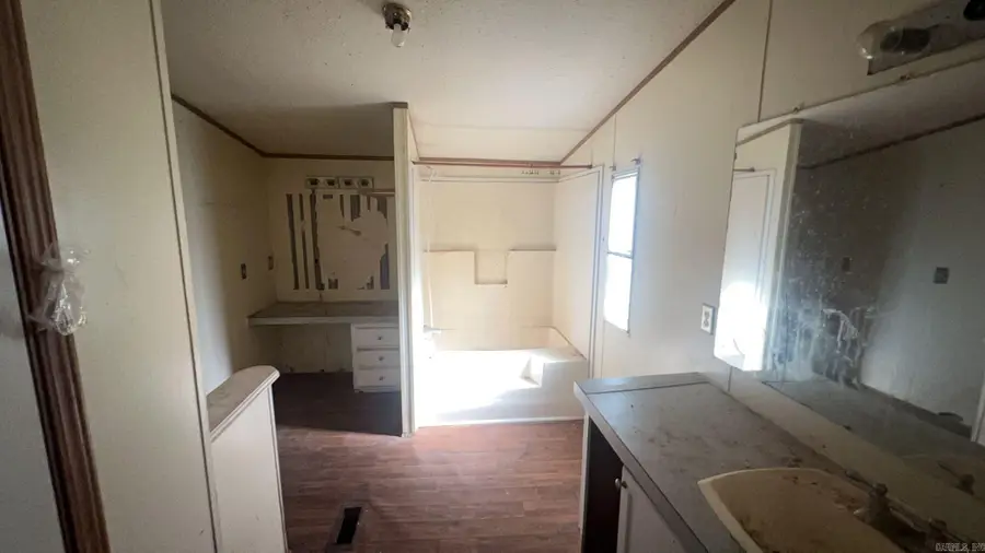 210 E San Francisco Ave, Black Oak, AR 72414 - Image #3