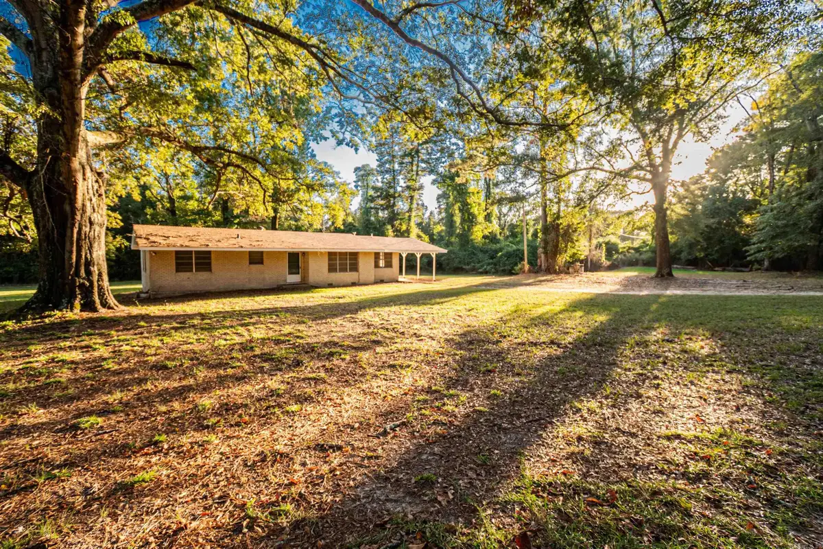 195 Ramble Rd, El Dorado, AR 71730 - Image #1