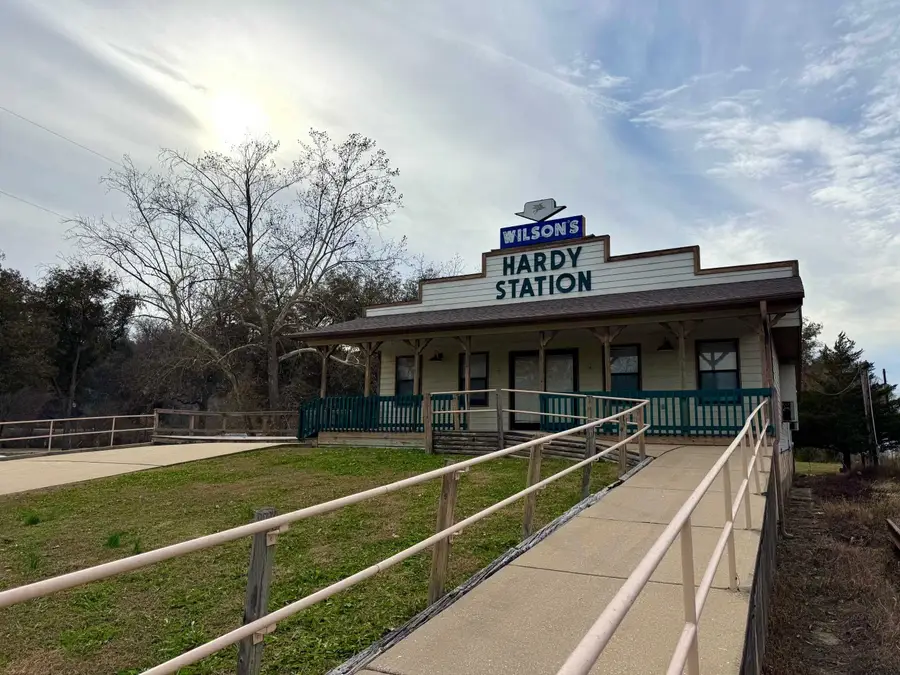 5 Spring Street, Hardy, AR 72542 - Image #3