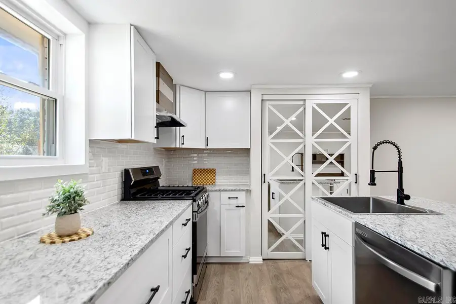 1305 Glenn Road, Jacksonville, AR 72076 - Image #2