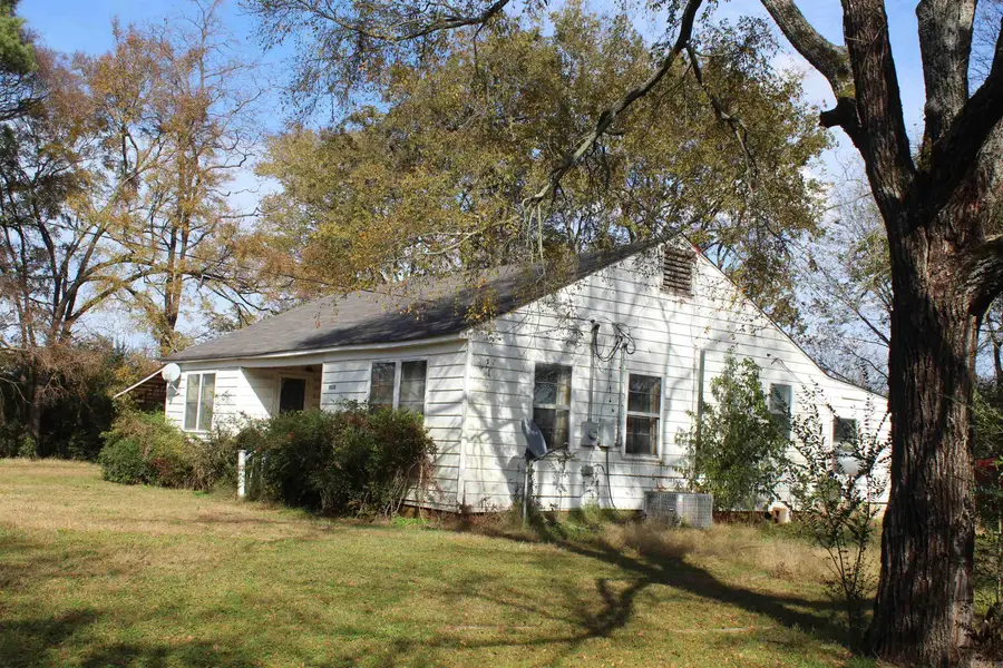 10532 Courtney Ln, Danville, AR 72833 - Image #3