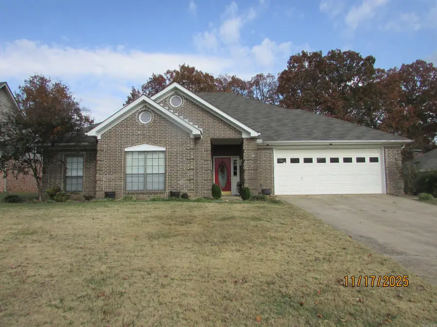 6 Winona Dr, Maumelle, AR 72113 - Image #2