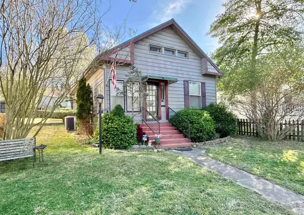 709 Whittington Avenue, Hot Springs, AR 71901