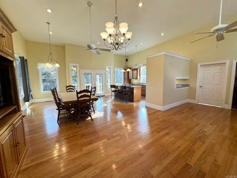 318 S Riggsville, Mountain View, AR 72560 - Image #2