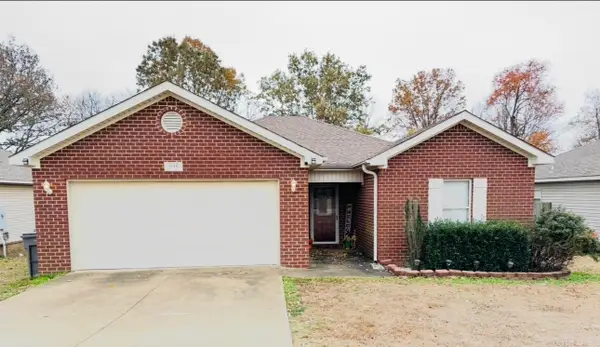 337 Wildwood Pt, Jonesboro, AR 72405