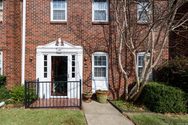 110 Cambridge Place, Little Rock, AR 72227