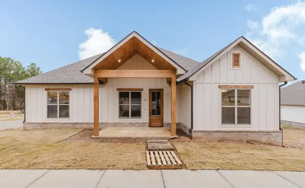 12 Pasley Park, Bryant, AR 72022