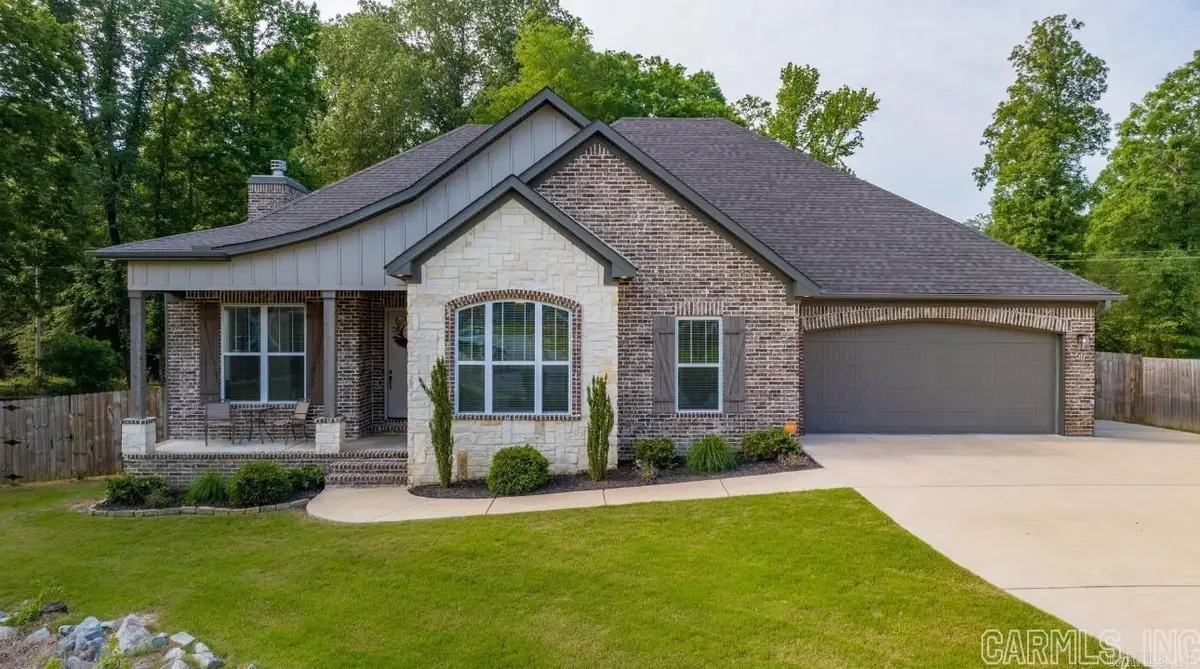 517 Creekside Cove, Bryant, AR 72022 - Image #1