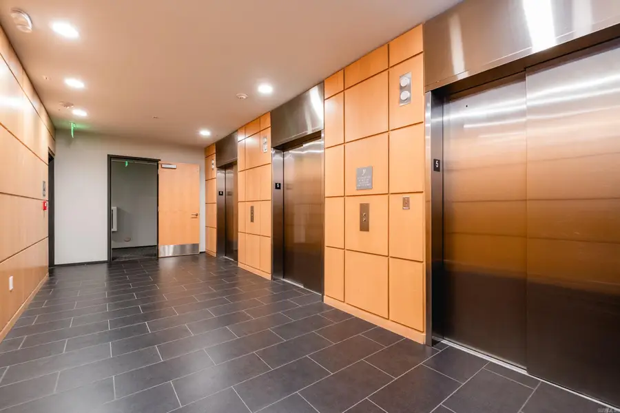 300 E Third Street #503, Little Rock, AR 72201 - Image #2