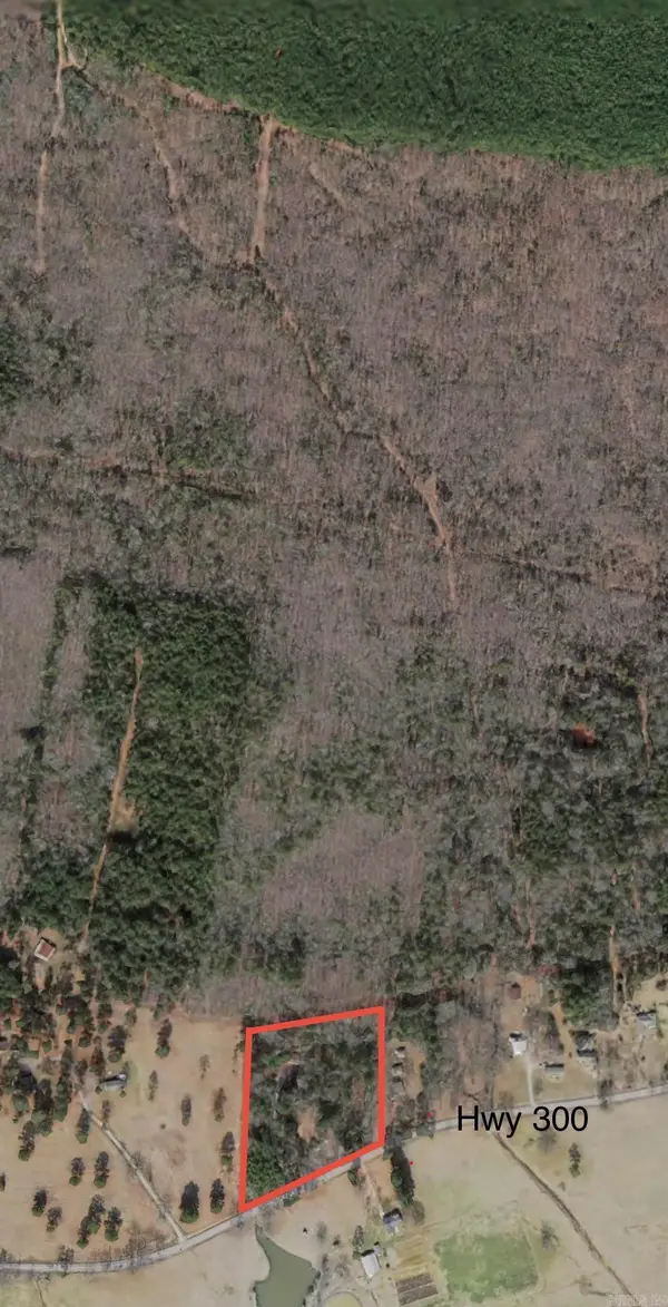 24906 Ar-300, Roland, AR 72135