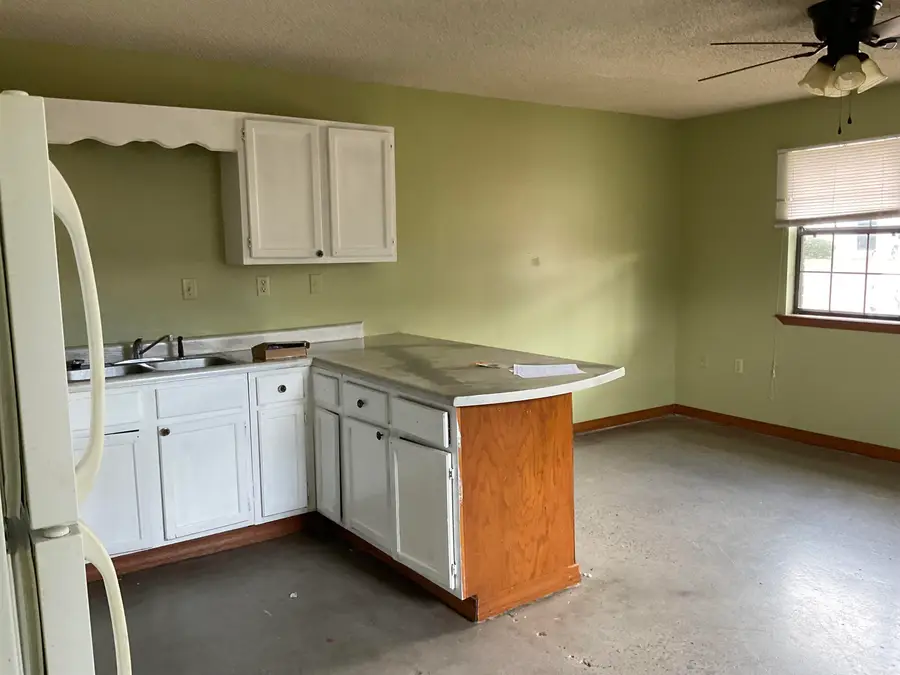 11 Sharon Circle, Greenbrier, AR 72058 - Image #2