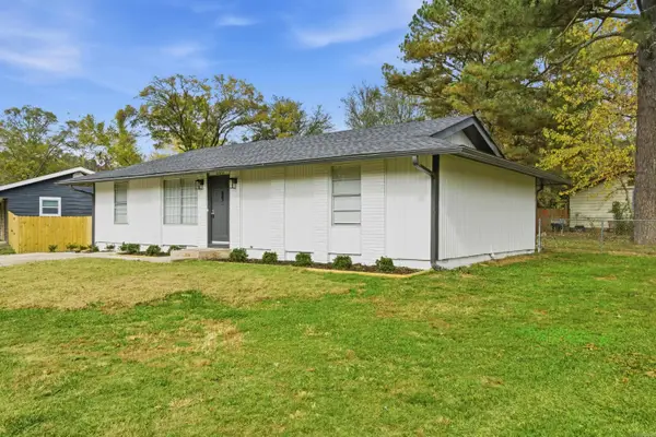 102 Squire Court, Hot Springs National Park, AR 71913