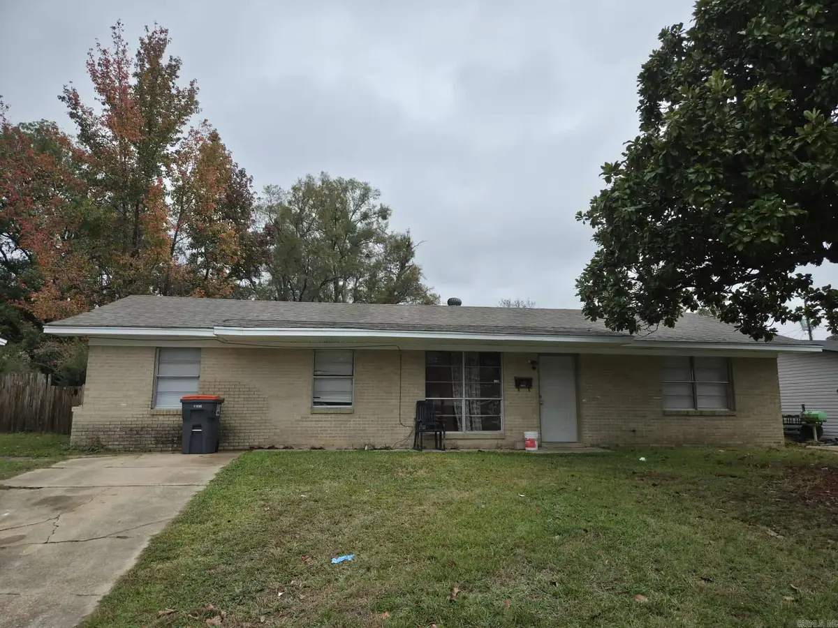 3305 Daffodil Street, Pine Bluff, AR 71603 - Image #1