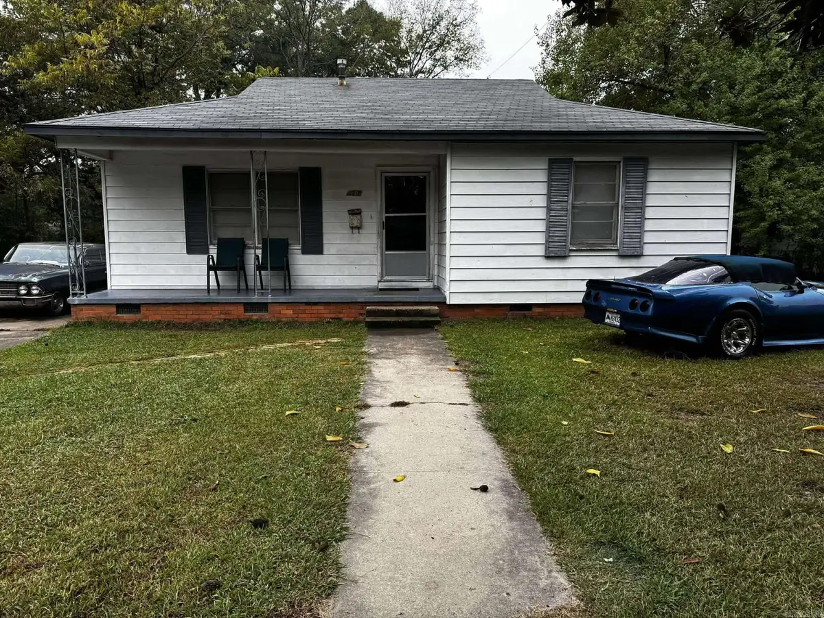 2212 S Maple Street, Pine Bluff, AR 71603 - Image #1
