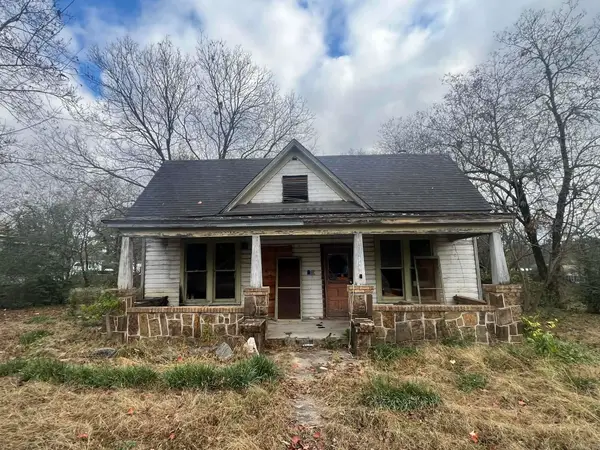 710 Eleventh St., Mena, AR 71953