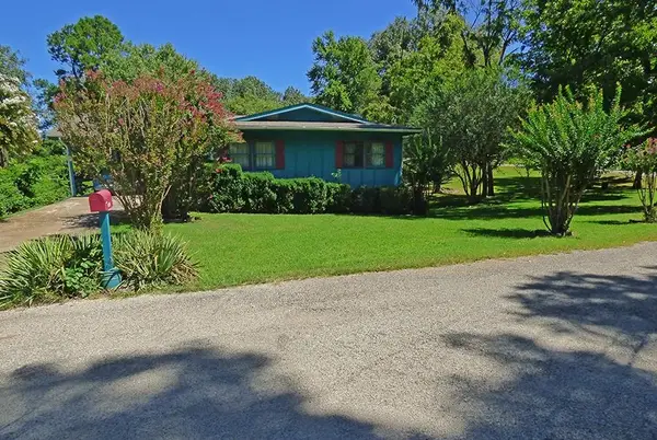 17 Kere Trace, Cherokee Village, AR 72529