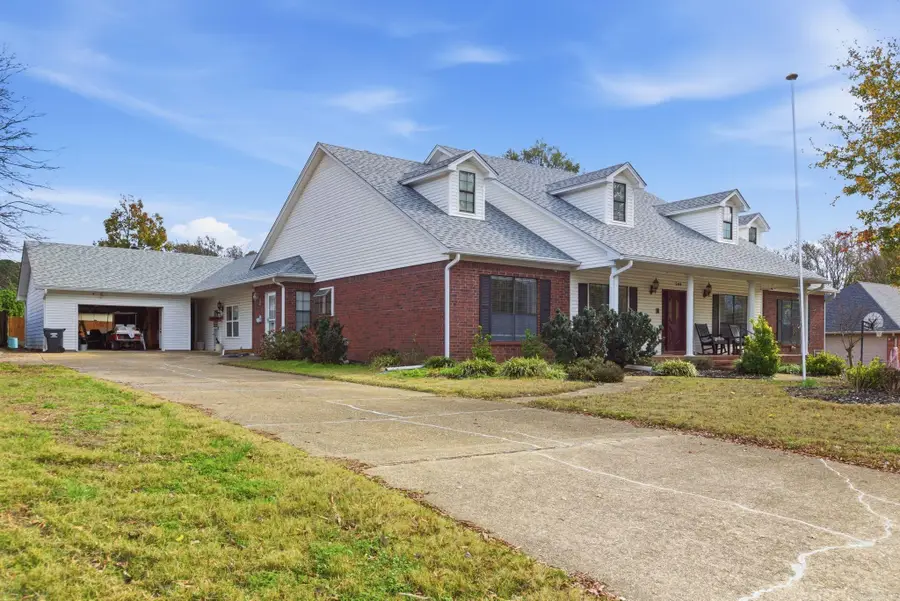 208 Summerfield Dr., Bryant, AR 72022 - Image #2