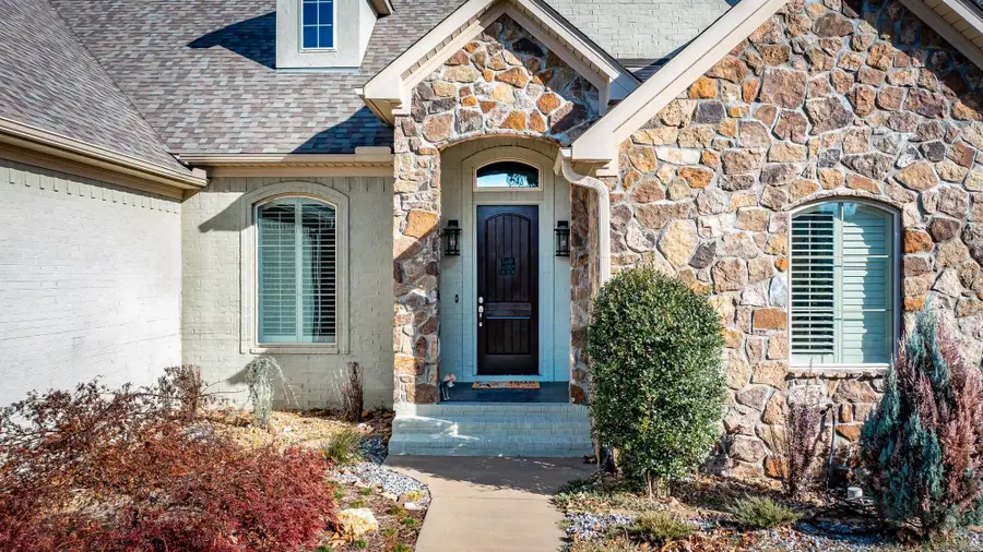 219 Miramar Blvd, Little Rock, AR 72223 - Image #2