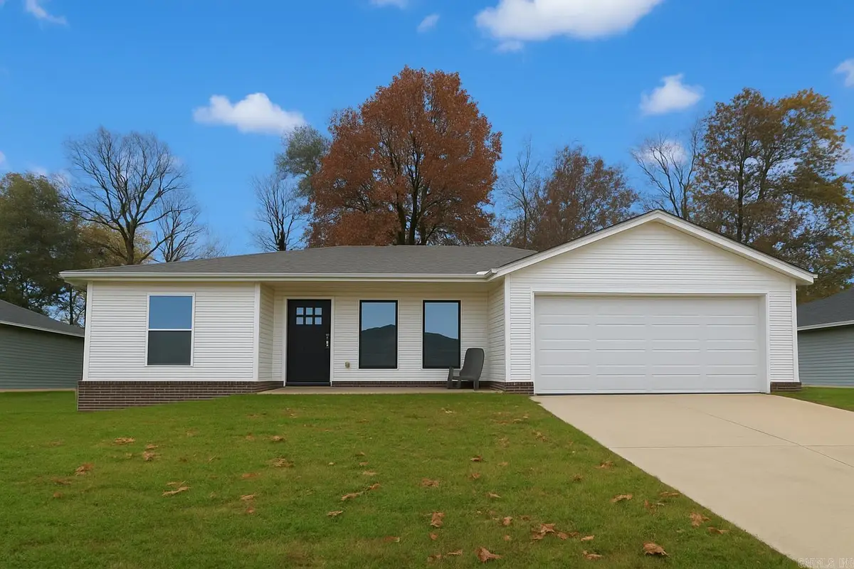 208 Formon Dr, Paragould, AR 72450 - Image #1