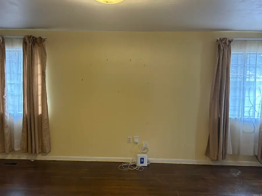 6907 W 32nd St, Little Rock, AR 72204 - Image #3