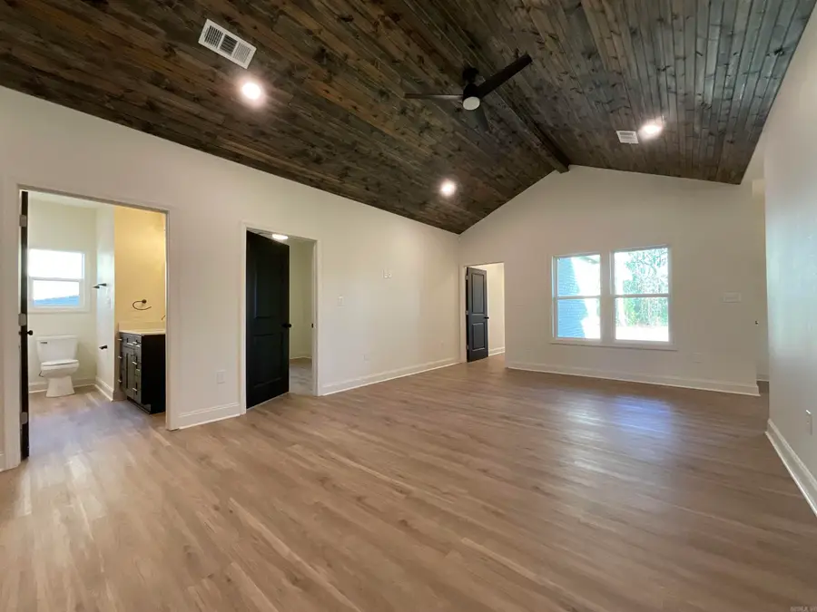 1005 N Jeff Davis Avenue, Jacksonville, AR 72076 - Image #3