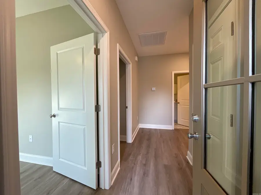 1007 N Jeff Davis Avenue, Jacksonville, AR 72076 - Image #2