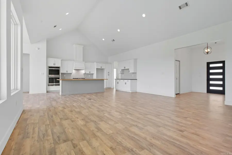 7452 Northwood Dr, Benton, AR 72019 - Image #3