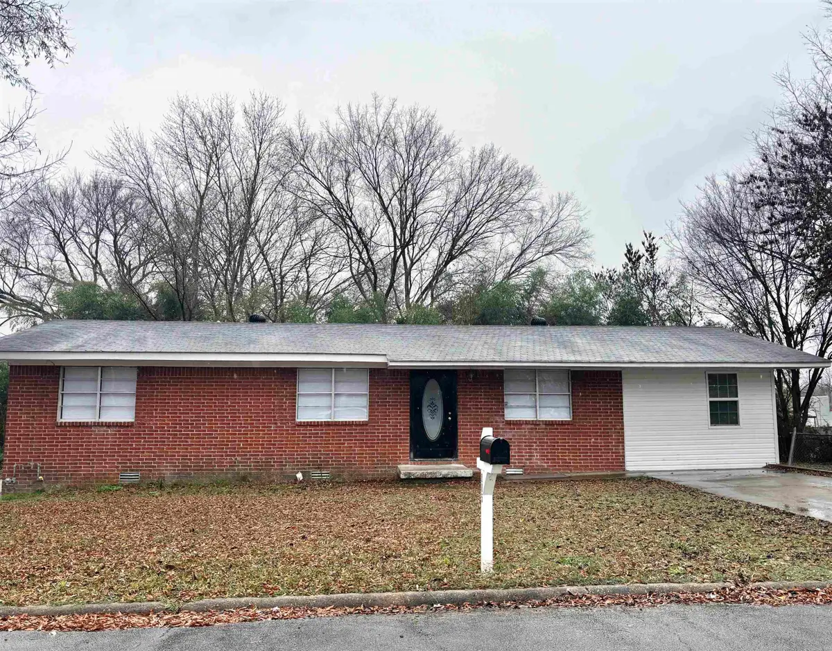 805 W Elm Street, Morrilton, AR 72110 - Image #1