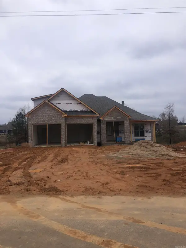 9057 Creek View, Bauxite, AR 72011