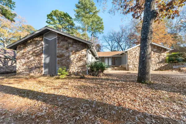 11015 Dogwood Cove, Little Rock, AR 72210