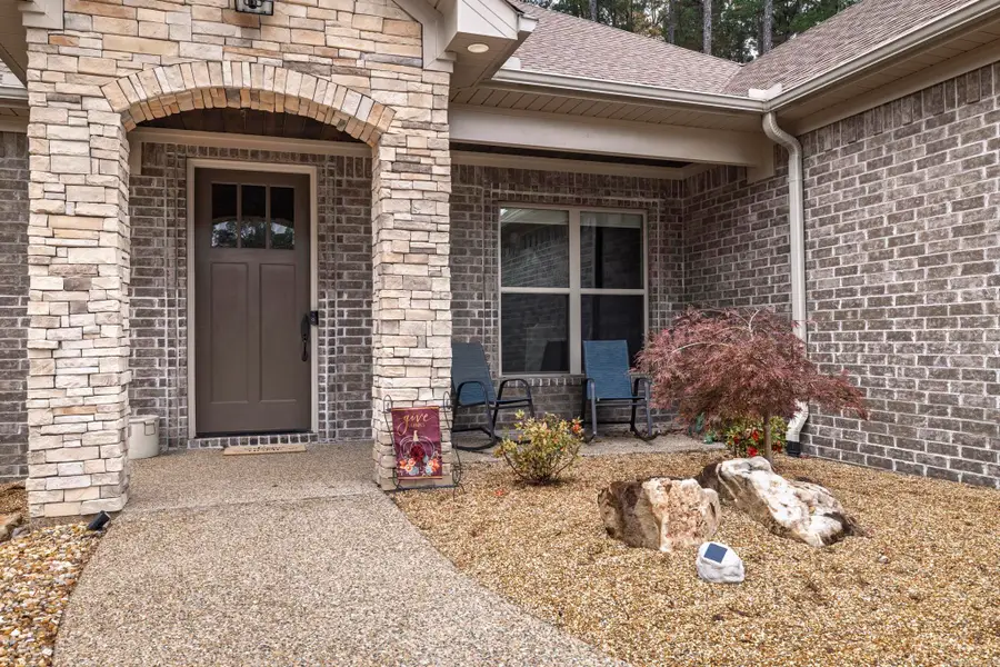 20 Siega Lane, Hot Springs Village, AR 71909 - Image #2