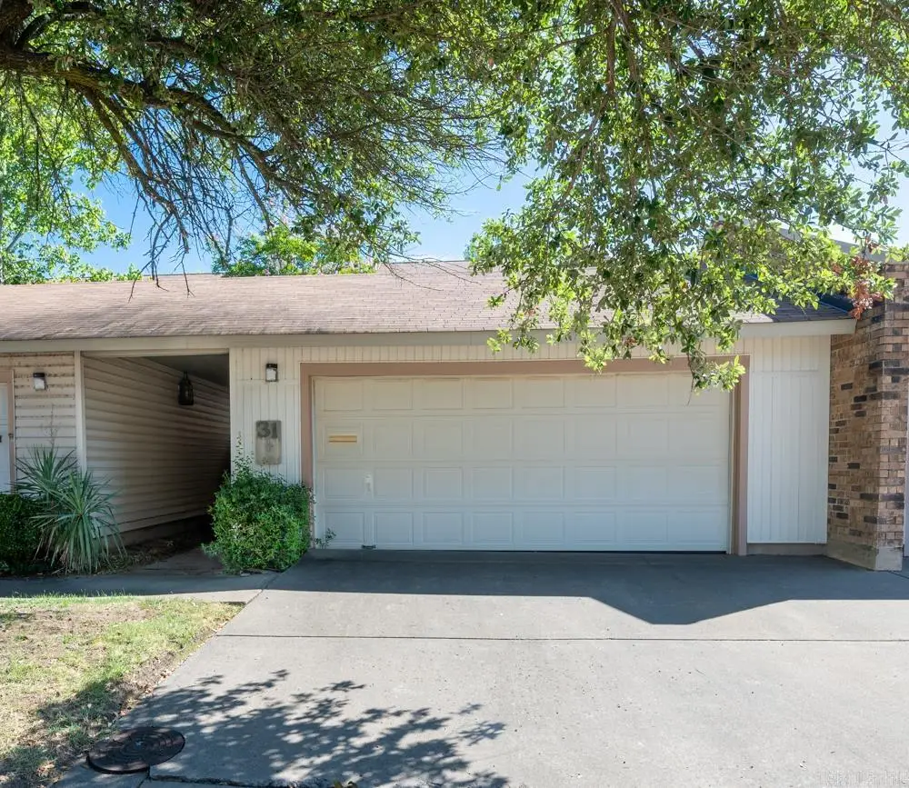 31 Hampshire Circle, Little Rock, AR 72212 - Image #1