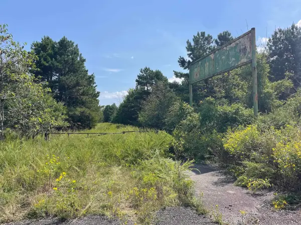 Address Withheld By Seller, Clinton, AR 72031