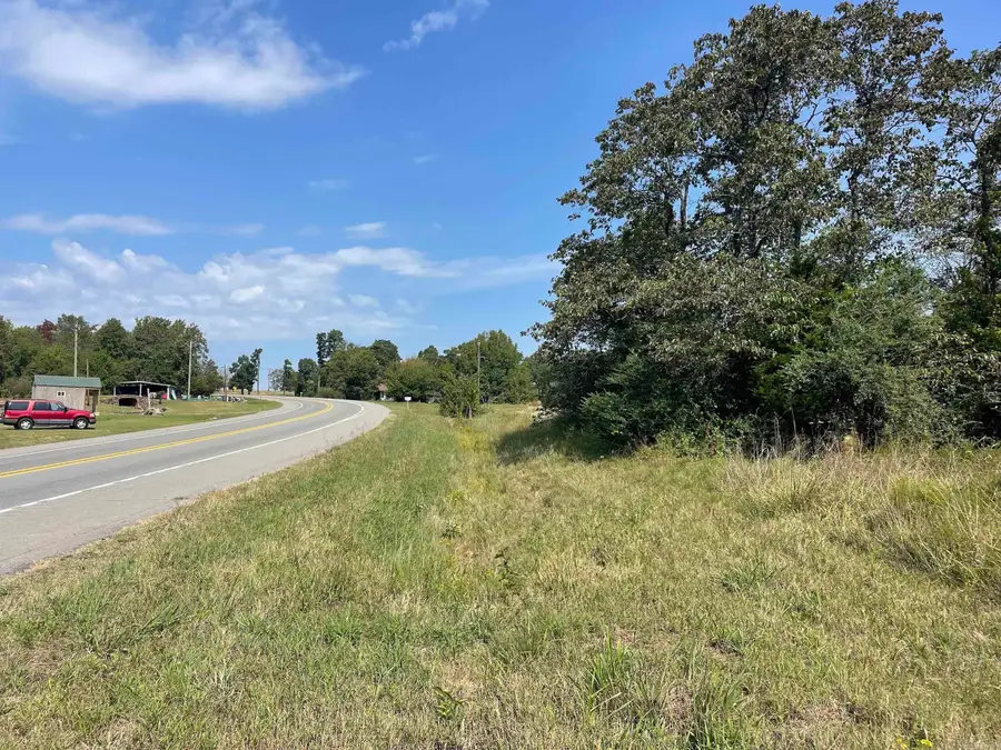 Address Withheld By Seller, Clinton, AR 72031 - Image #3