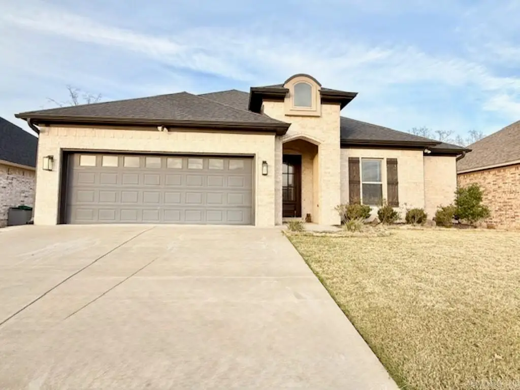 1129 Tahoe Drive, Maumelle, AR 72113 - Image #1