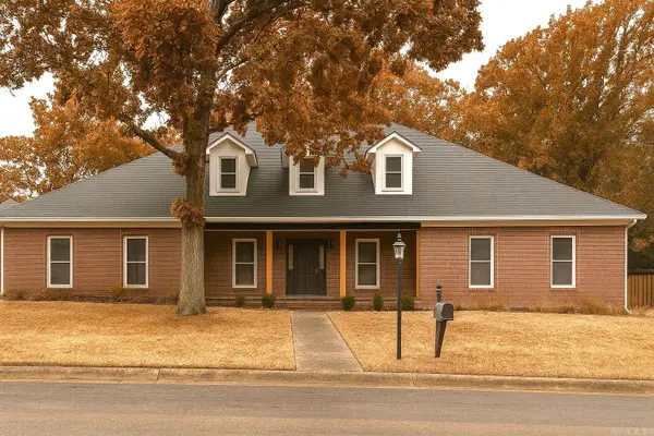 14 Aberdeen Dr, Little Rock, AR 72223