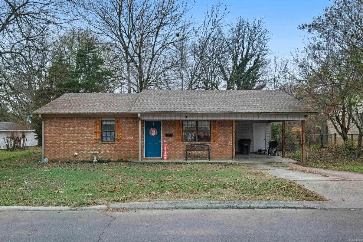 905 W Center Avenue, Searcy, AR 72143 - Image #1