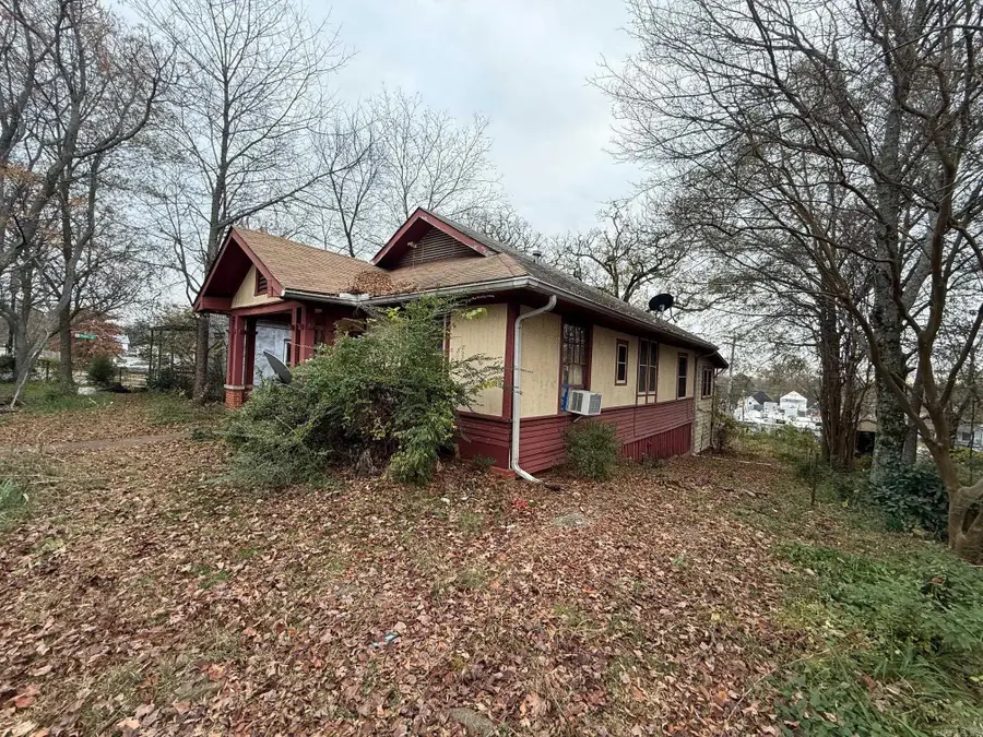 3705 W 11th, Little Rock, AR 72204 - Image #2