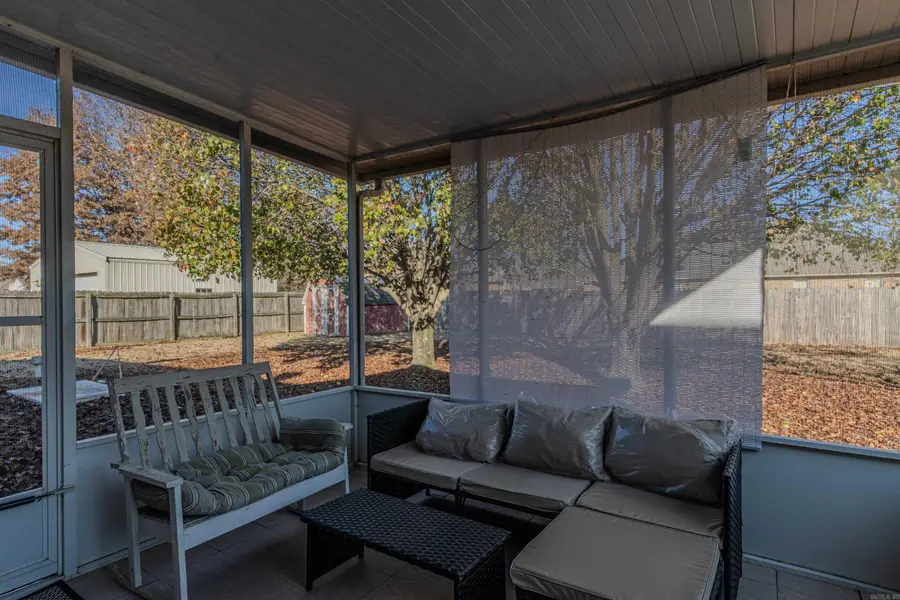 2801 Trowbridge Drive, Paragould, AR 72450 - Image #3