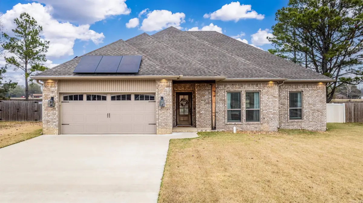 104 Hayden Dr, Beebe, AR 72012 - Image #1