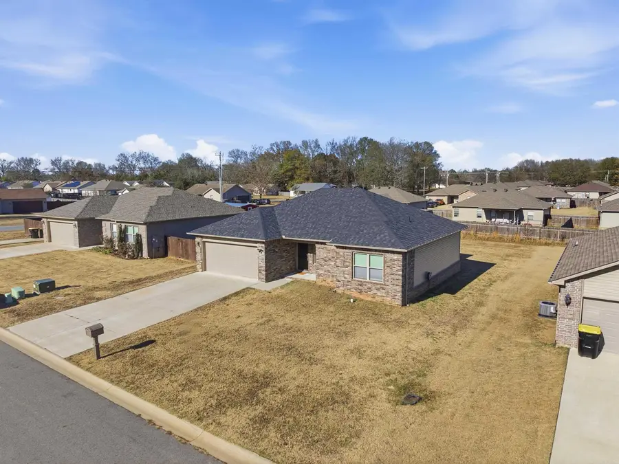 13 Lilly Ann Court, Ward, AR 72176 - Image #2