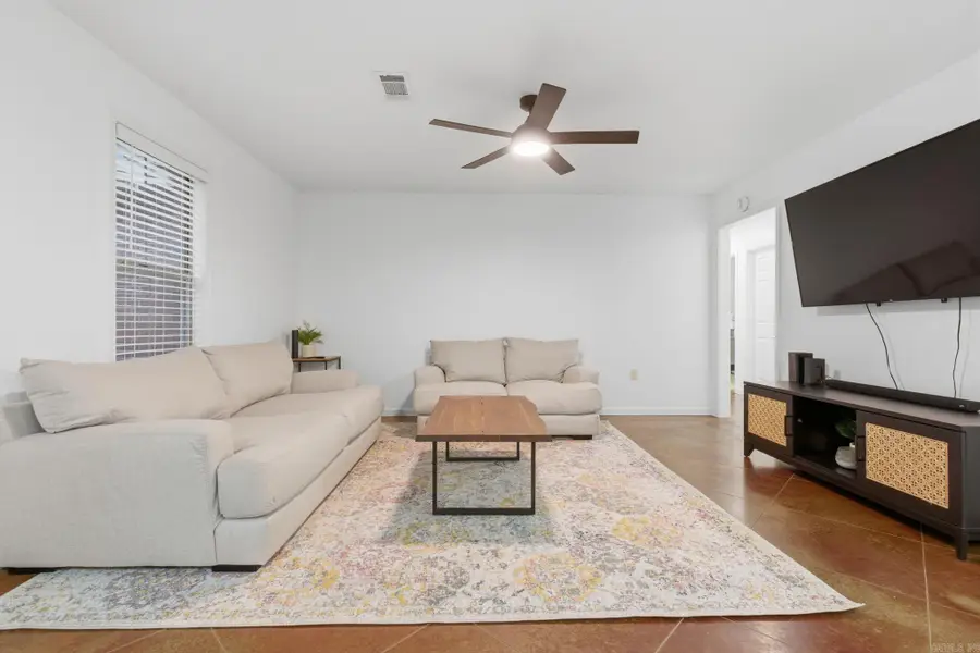 Address Withheld By Seller, Conway, AR 72032 - Image #2