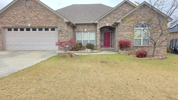 9716 Wild Mountain Dr, Sherwood, AR 72120