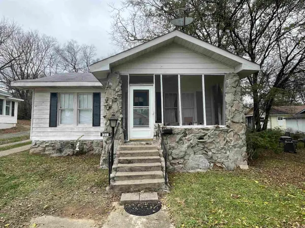 208 & 210 A&B Alcorn Street, Hot Springs, AR 71901