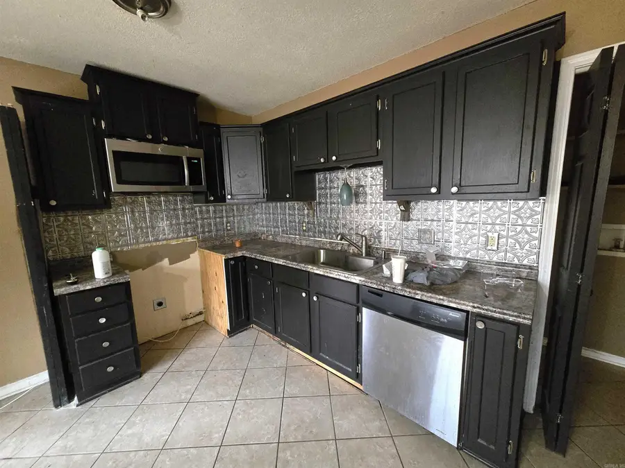 1208 Donna Drive, Redfield, AR 72132 - Image #3